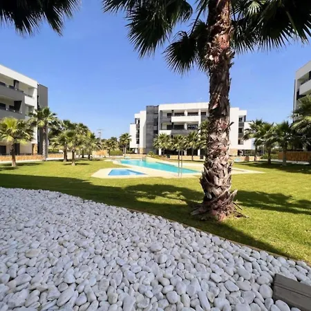 Costa La Torrevieja - Ground Floor, 2 Bedrooms, Outdoor Pool, Orihuela Costa Dehesa de Campoamor (Orihuela Costa)